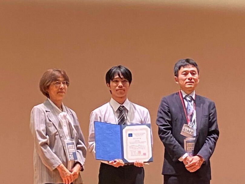 【祝】2025年光化学討論会　優秀学生発表賞（ポスター）受賞